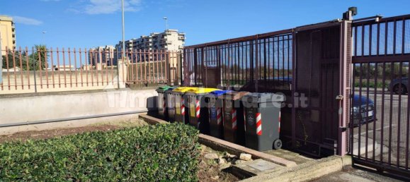 2 bedrooms Apartment in Bari, Italy No. 18802 2