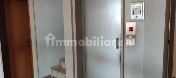 2 bedrooms Apartment in Bari, Italy No. 18802 9