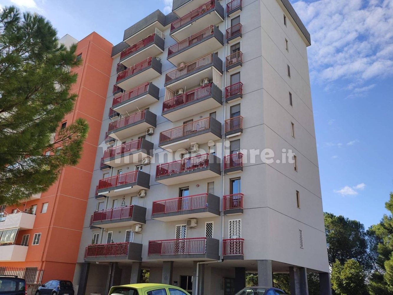 2 bedrooms Apartment in Bari, Italy No. 18802