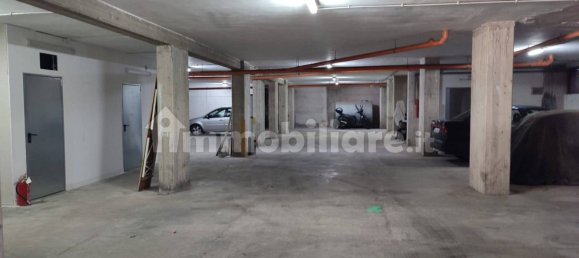 2 bedrooms Apartment in Bari, Italy No. 18802 11