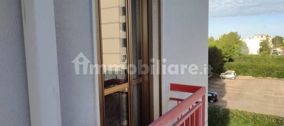 2 bedrooms Apartment in Bari, Italy No. 18802 23