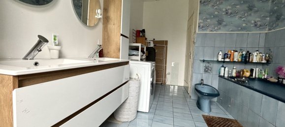 2 Schlafzimmer Haus in Epernay, France, Nr. 220360 6