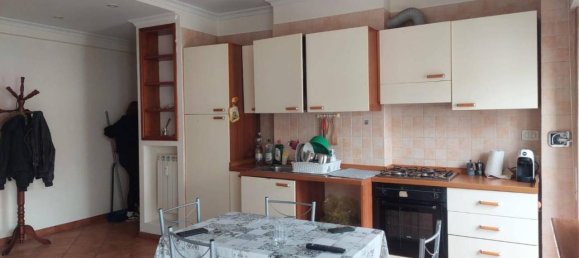 3-Zimmer Wohnung in Rome, Italy, Nr. 38589 5