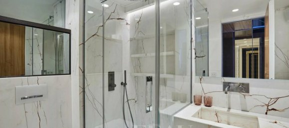 2 bedrooms Apartment in Paris, France No. 180112 11