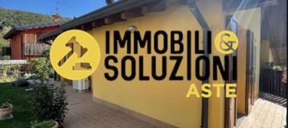 5 rooms Apartment in Ponteranica, Italy No. 3434 29