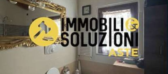 5 rooms Apartment in Ponteranica, Italy No. 3434 15