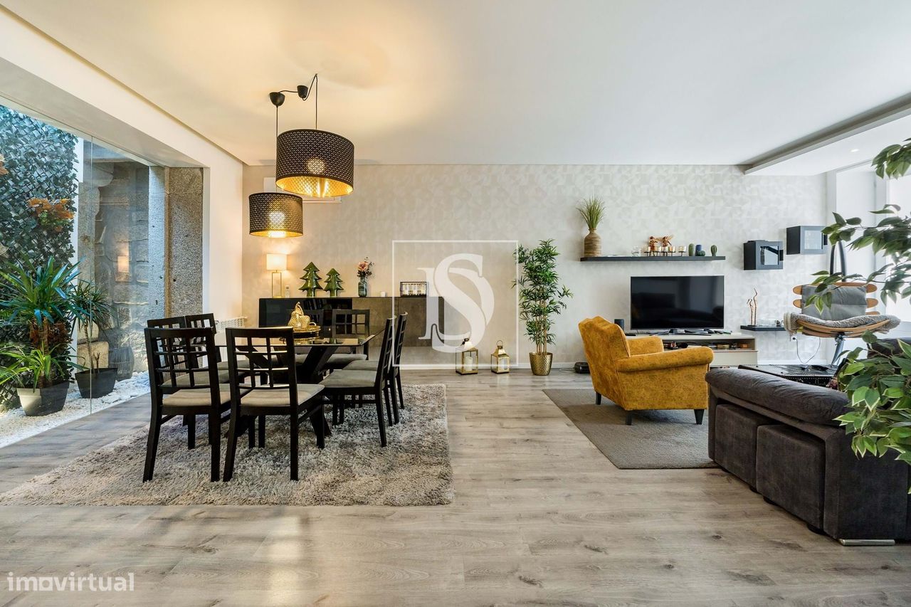 Casa de 4 dormitorios en Viana do Castelo, Portugal No. 189130