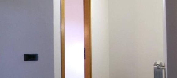 Casa de 5 habitaciónes en Montemurlo, Italy No. 147823 13