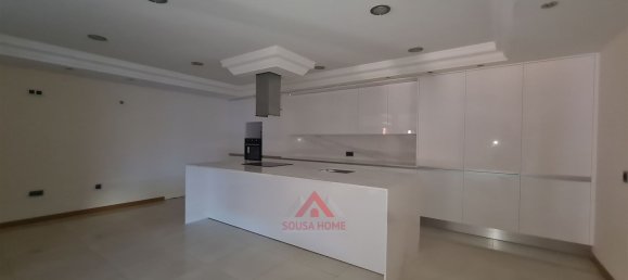 Casa de 7 dormitorios en Leiria, Portugal No. 156495 13