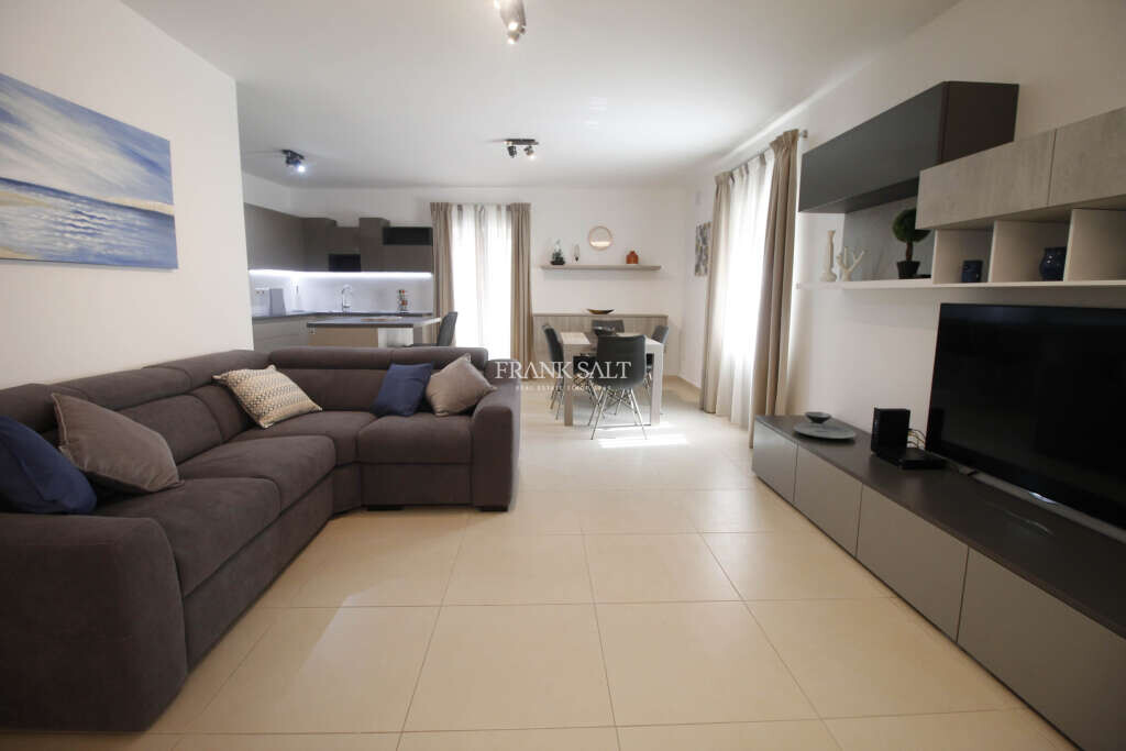 Квартира с 3 спальнями в Слима, Мальта № 9584