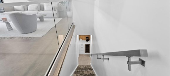 1 dormitorio propiedad comercial en venta en Miami, Miami-Dade, Florida, USA № 615239 14