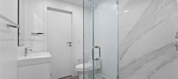 1 dormitorio propiedad comercial en venta en Miami, Miami-Dade, Florida, USA № 615239 16