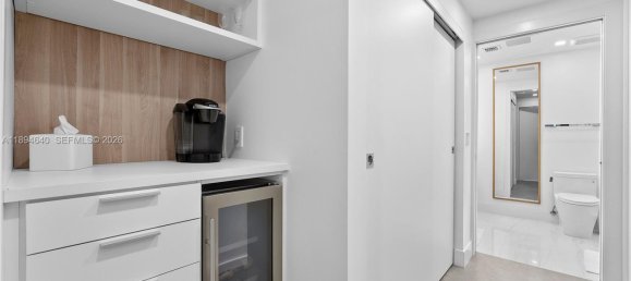 1 dormitorio propiedad comercial en venta en Miami, Miami-Dade, Florida, USA № 615239 10