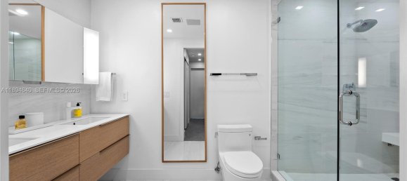 1 dormitorio propiedad comercial en venta en Miami, Miami-Dade, Florida, USA № 615239 8