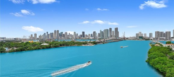 1 dormitorio propiedad comercial en venta en Miami, Miami-Dade, Florida, USA № 615239 5