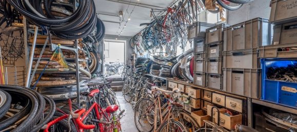 Propiedad comercial de 2 habitaciónes en Stuttgart, Germany No. 81048 5