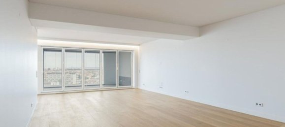 3 dormitorios apartamento en venta en Lisbon, Portugal № 119203 13