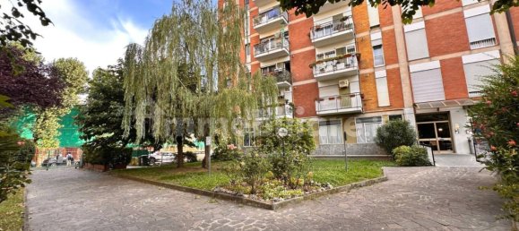 2 Schlafzimmer Wohnung in Milan, Italy, Nr. 346695 34