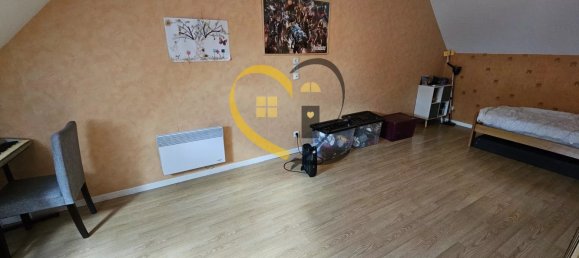 Casa de 4 dormitorios en Rians, France No. 65729 27