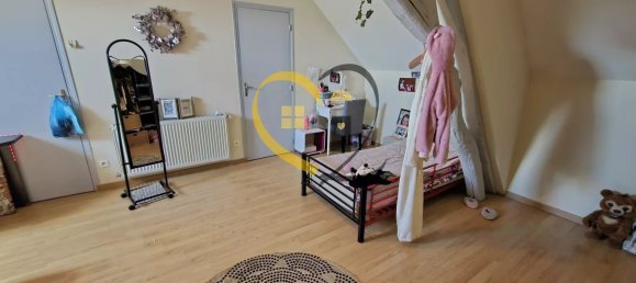 Casa de 4 dormitorios en Rians, France No. 65729 20