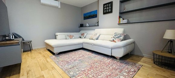 5 bedrooms House in Cambrai, France No. 161185 8