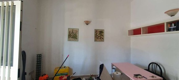 Квартира с 2 комнатами в Понтедера, Италия № 51007 3