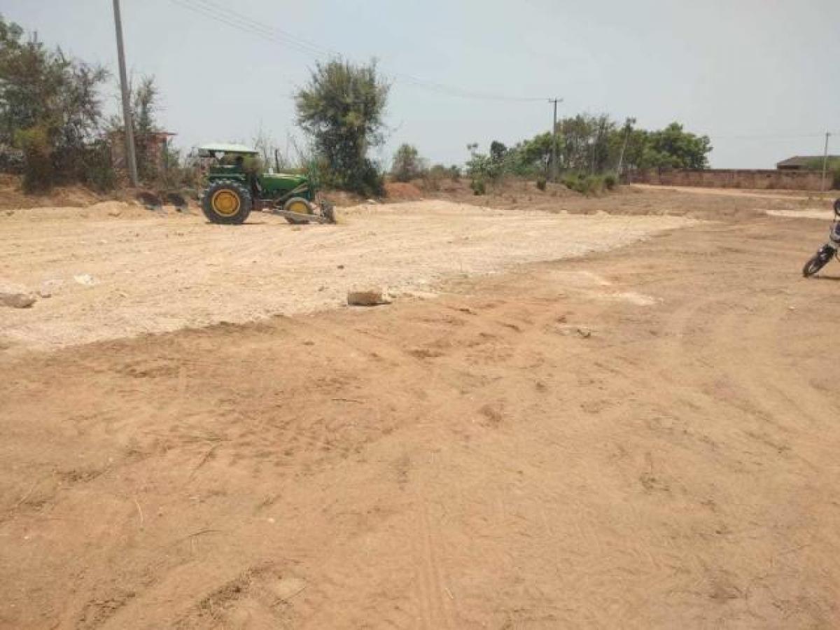  قطعة أرض في Hyderabad, India رقم 39058