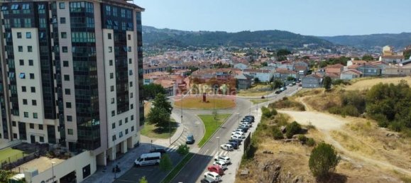 Apartamento de 3 dormitorios en Orense, Spain No. 141618 18