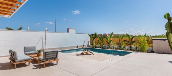 3 bedrooms Villa in Alicante, Spain No. 11692 6