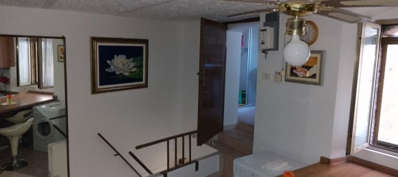 Dúplex de 2 habitaciónes en Portocannone, Italy No. 92898 15