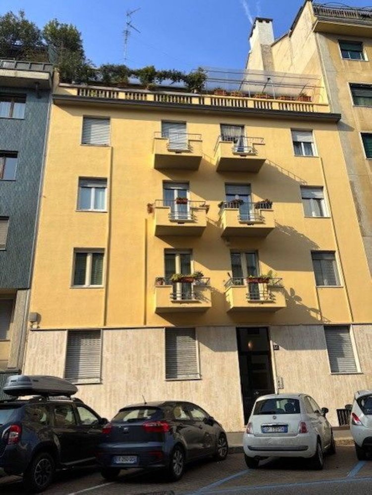 2 chambres Appartement à Milan, Italy No. 382288