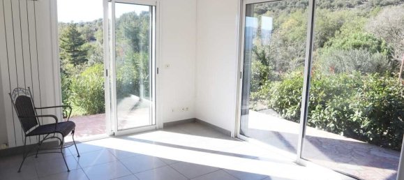 Вилла с 4 спальнями в Прад, Франция № 201727 5