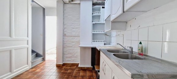 4 bedrooms House in Tourcoing, France No. 159840 3