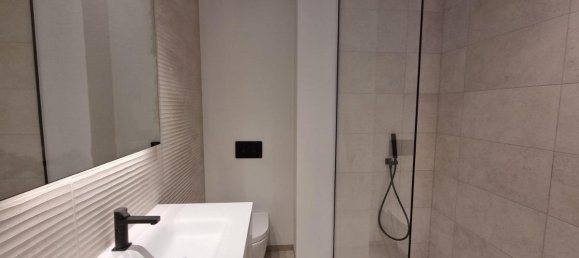 3 bedrooms Penthouse in Alicante, Spain No. 12679 11