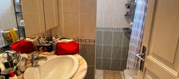 3 bedrooms House in Maine-et-Loire, France No. 43689 5