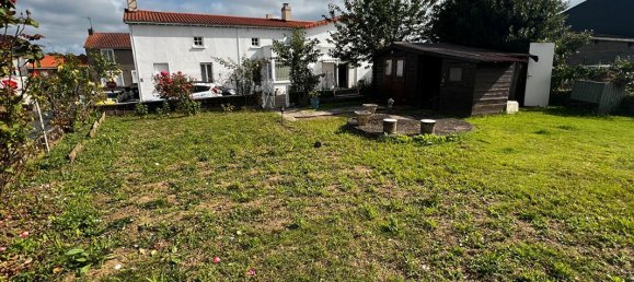 3 bedrooms House in Maine-et-Loire, France No. 43689 2