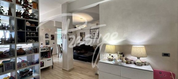 3 chambres Penthouse à La Spezia, Italy No. 70081 6