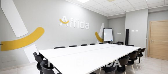 204m² Office in Turin, Italy No. 101116 2