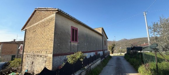 10-salle Maison à Ferentino, Italy No. 20879 17