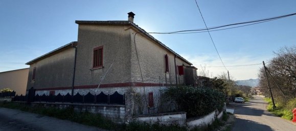 10-salle Maison à Ferentino, Italy No. 20879 19