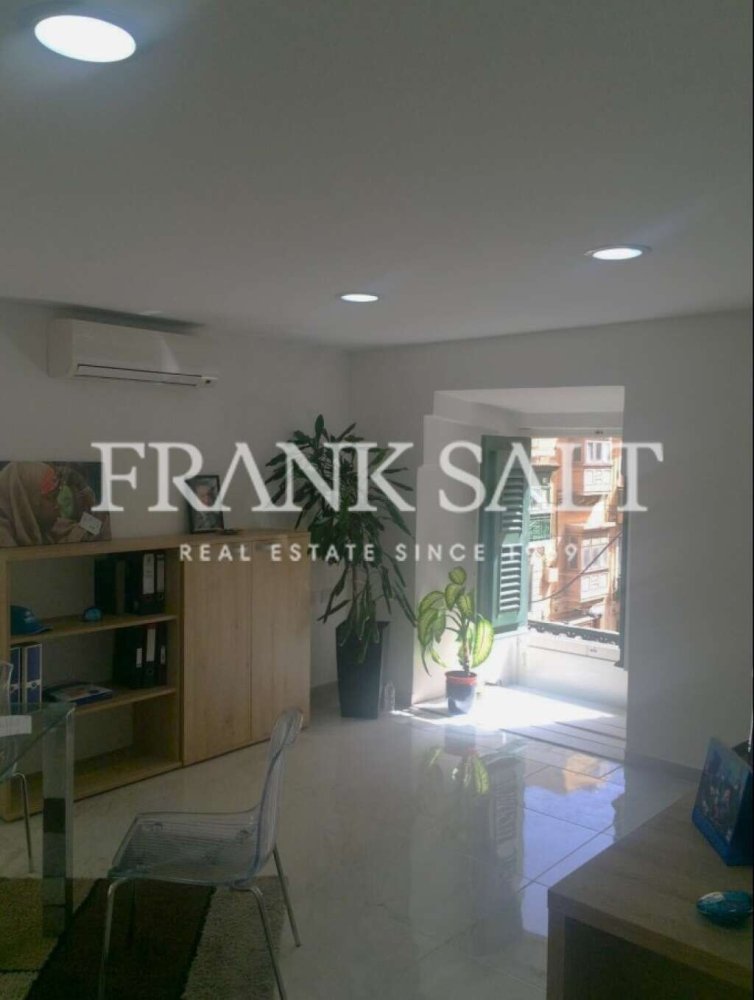 Büro in Valletta, Malta 85m², Nr. 12488