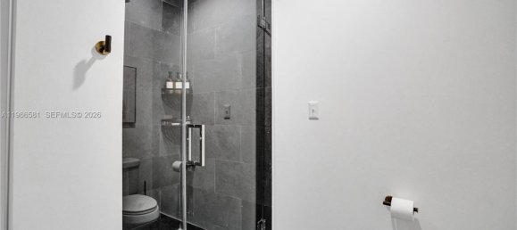 1 dormitorio propiedad comercial en venta en Miami, Miami-Dade, Florida, USA № 614422 25