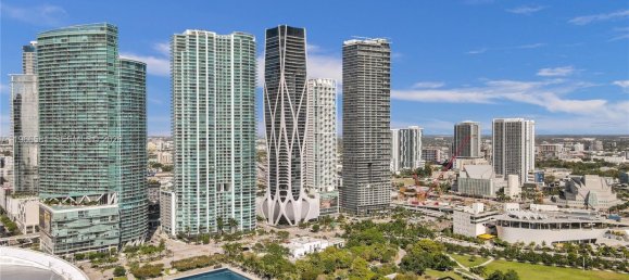 1 dormitorio propiedad comercial en venta en Miami, Miami-Dade, Florida, USA № 614422 16
