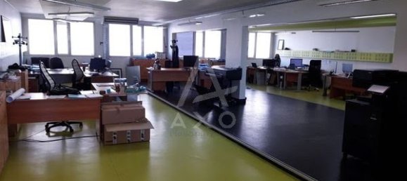 3 rooms Commercial property in Templemars, France No. 254804 3