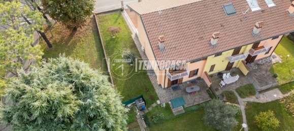 4 rooms Villa in Dalmine, Italy No. 233001 13
