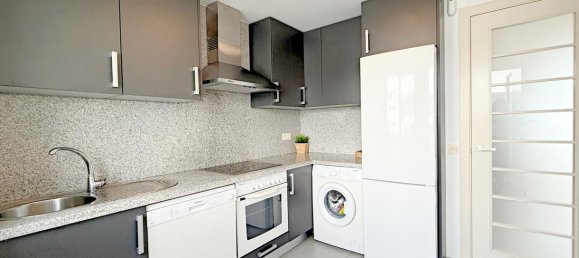 1 bedroom Penthouse in Estepona, Spain No. 172279 18