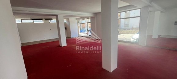 Gewerbliche Immobilie in Porto Sant'Elpidio, Italy 220m², Nr. 288665 3