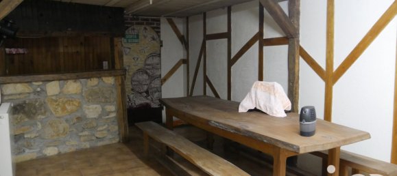 Casa de 3 dormitorios en Le Poinconnet, France No. 234533 6