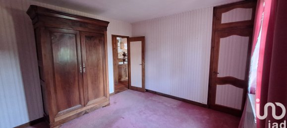 Casa de 3 dormitorios en Le Poinconnet, France No. 234533 14