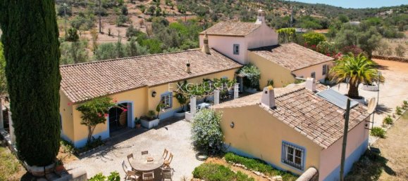 5 bedrooms Villa in Albufeira, Portugal No. 7659 2